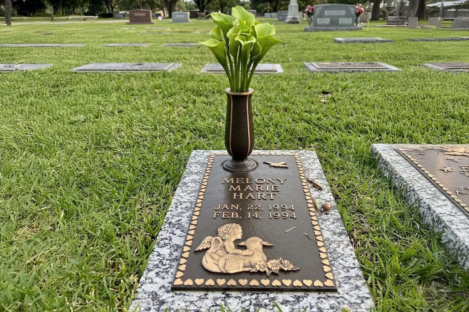 WMFBChild-001 Flat Bronze Memorial Marker for a child